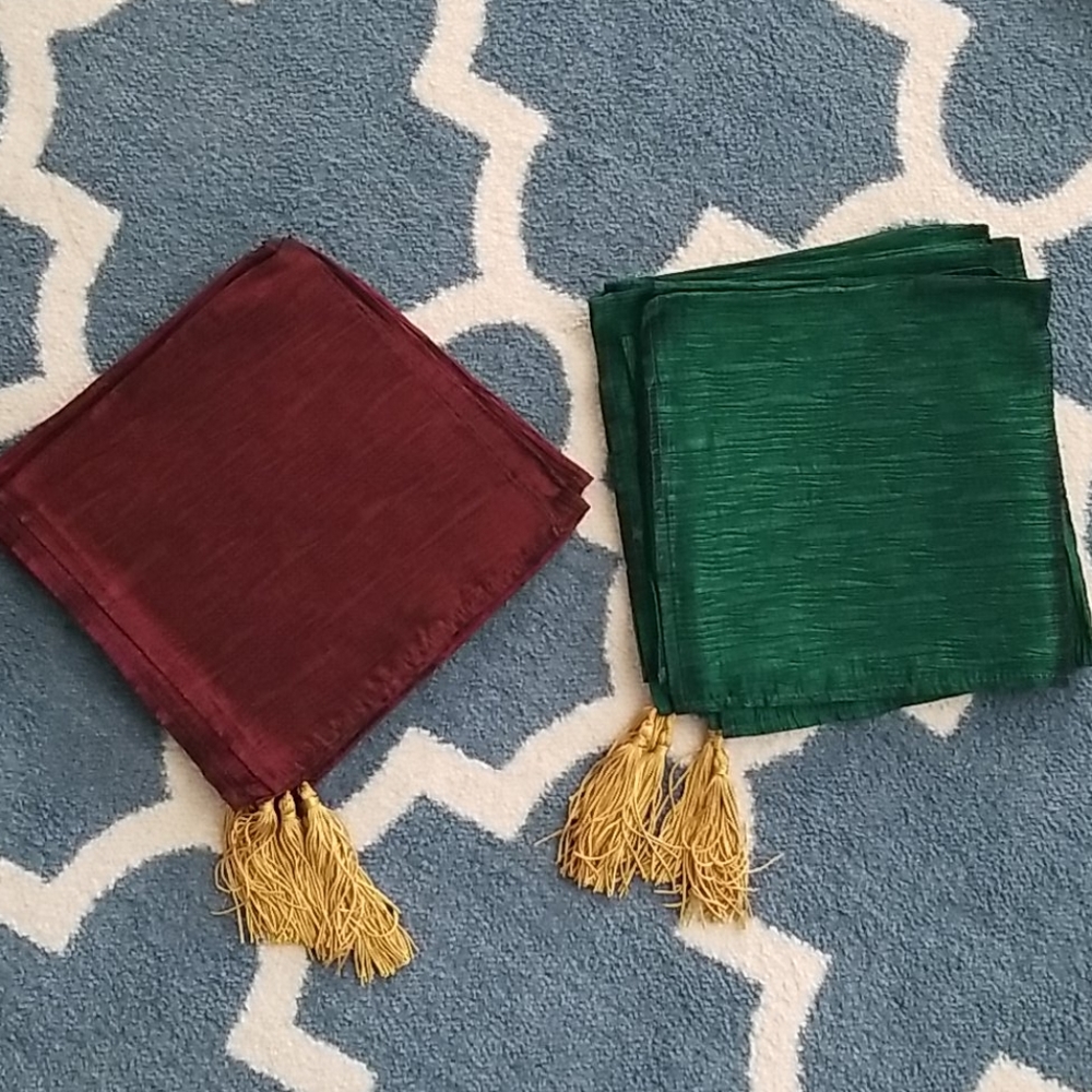 10 new fabric napkins.  Christmas colors!